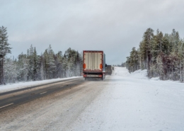 Todo lo que necesitas saber sobre cómo transportar cargas pesadas​ durante invierno